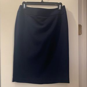 Nine West Navy Pencil Skirt Size 2